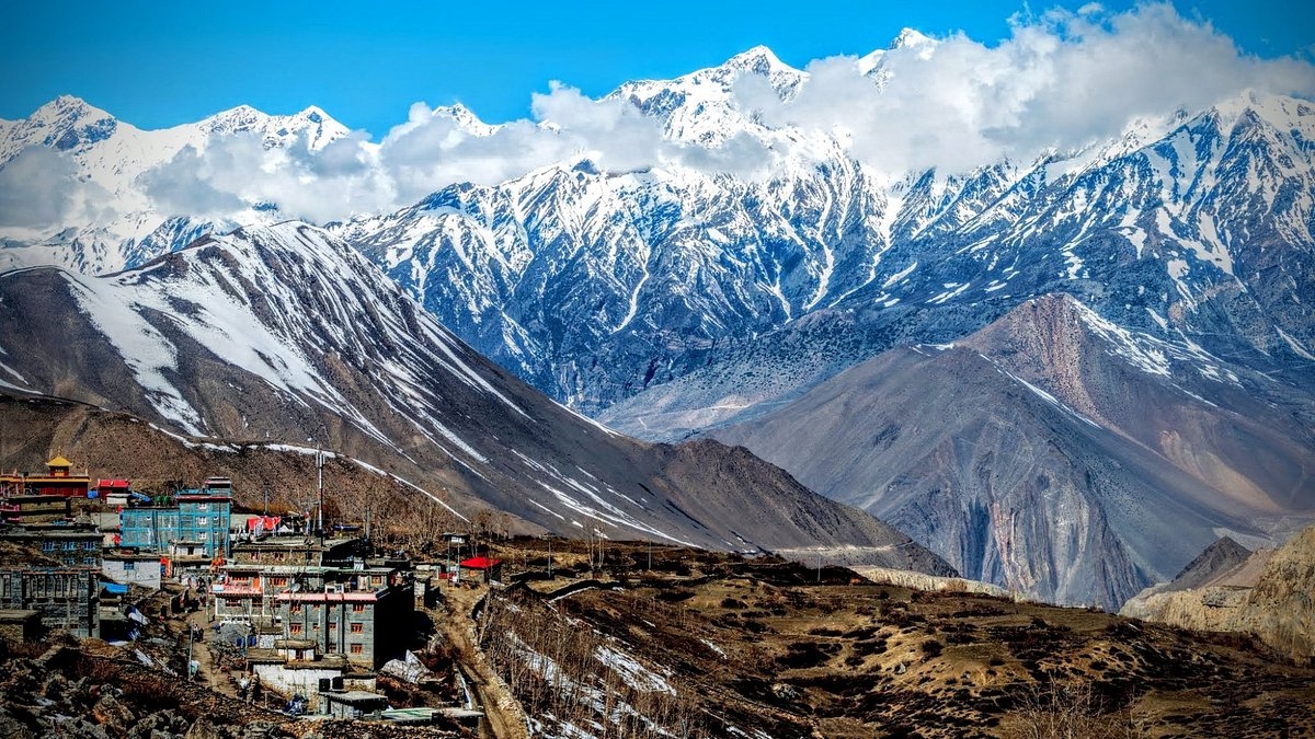 Sustainable tourism symbol